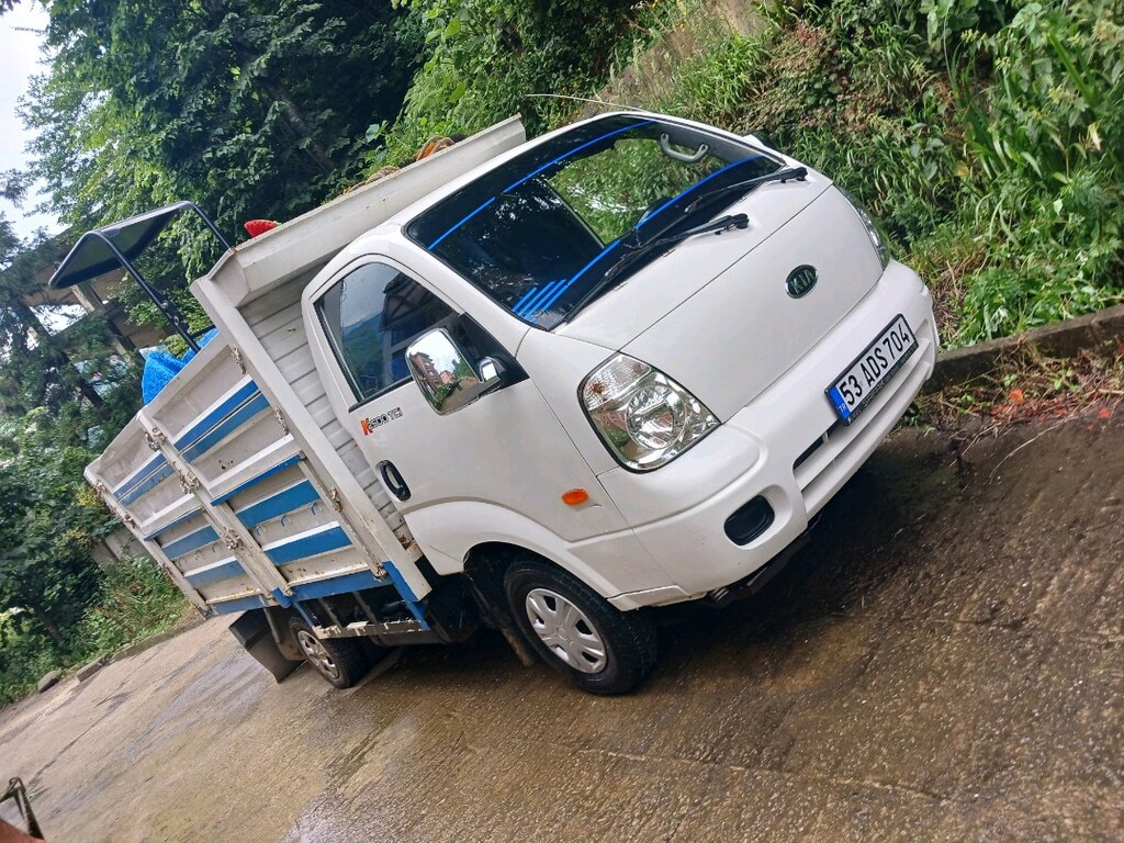 sahibinden 2006 6 lastik kia bongo - 2