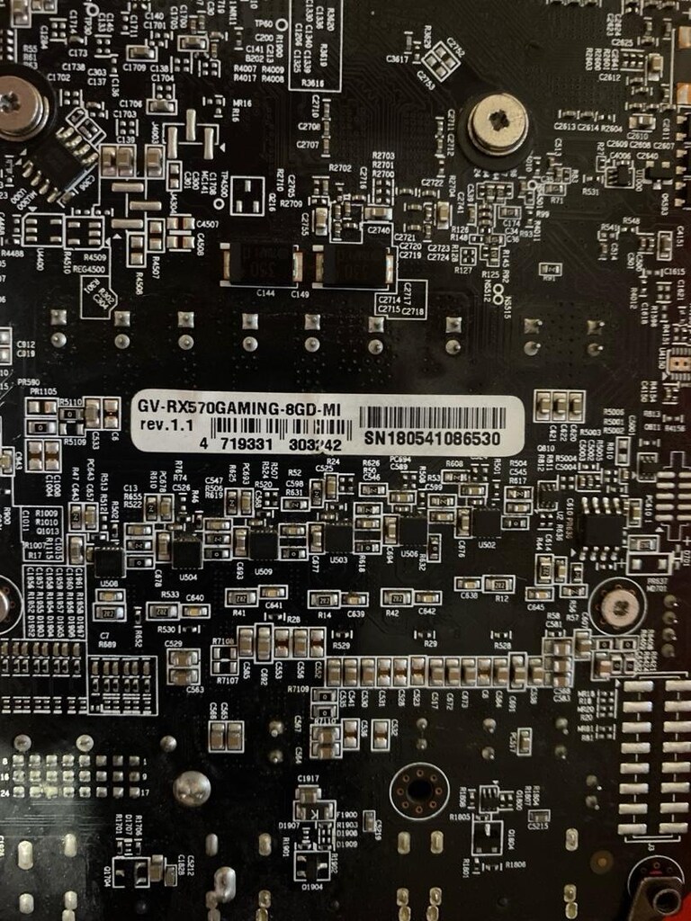 amd cıgabyte rx570 8gb 256 bit ddr5 - 3