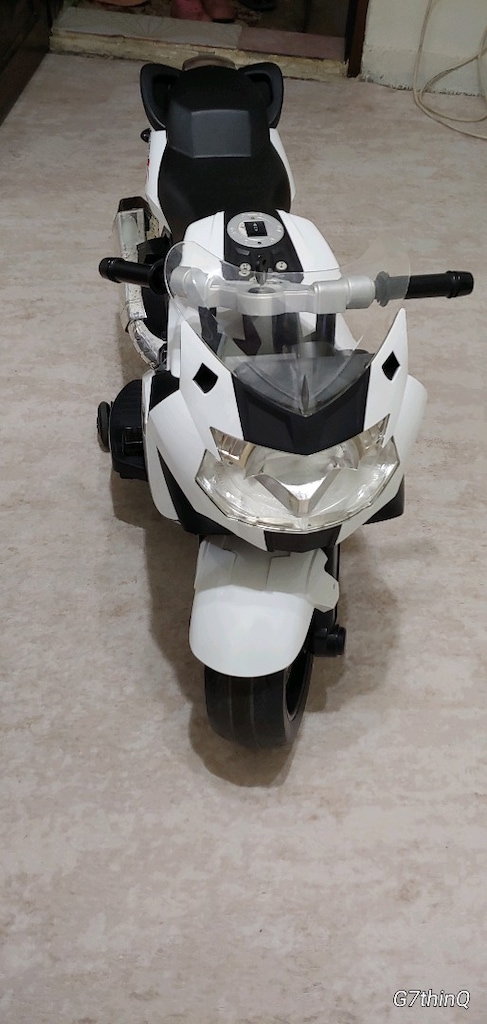 AKÜLÜ MOTOR 6 VOLT LİSANSLI BMW - 7