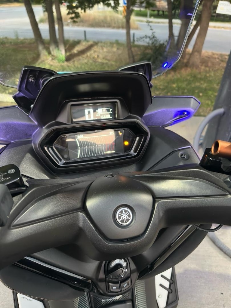 kazasız çiziksiz Yamaha 2024 xmax tech max ekstra bol - 3