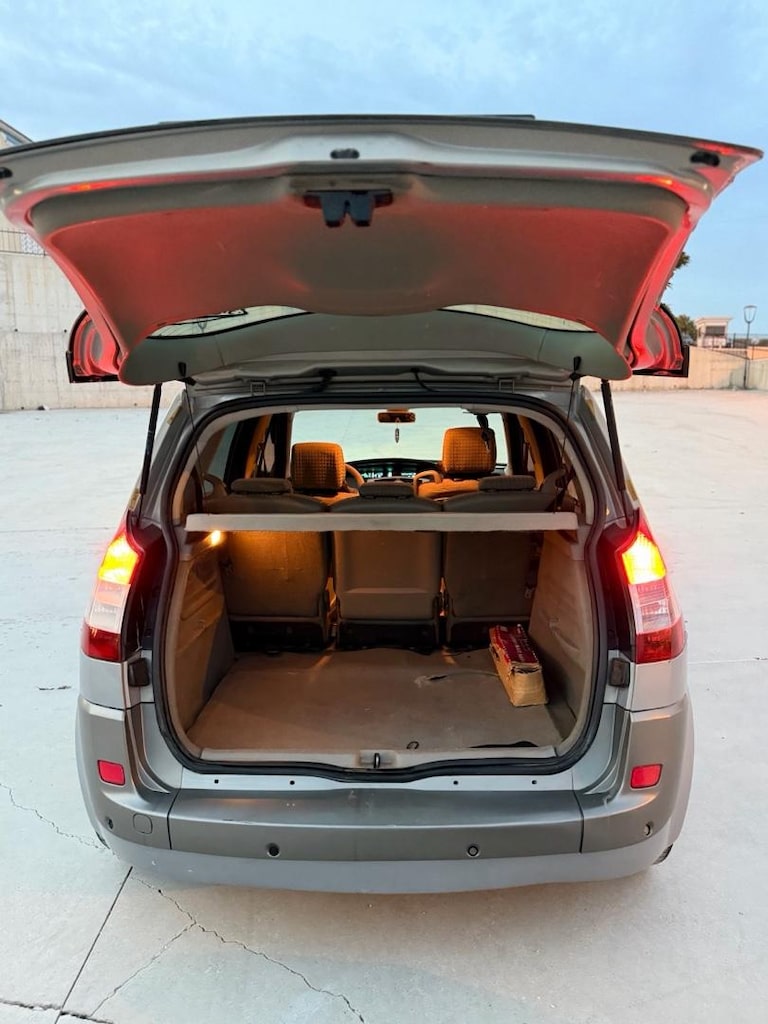 Renault Scenic 1.6 Privilege 2006 Model 244.000 KM DEĞİŞENSİZ TRAMRSİZ - 5