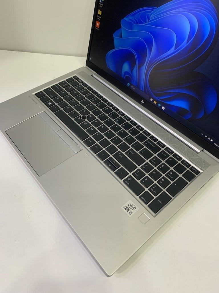Hp EliteBook 850 G7 i5 10 nesil 8 ram 256 ssd full hd 15.6 Full hd - 3