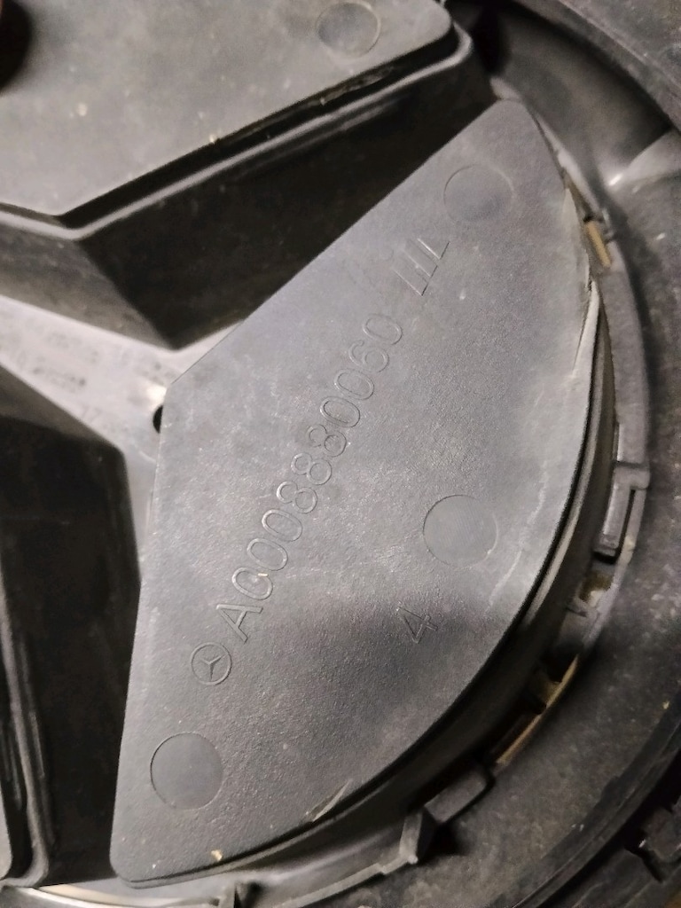 Mercedes Benz w117 cla ön panjur - 4