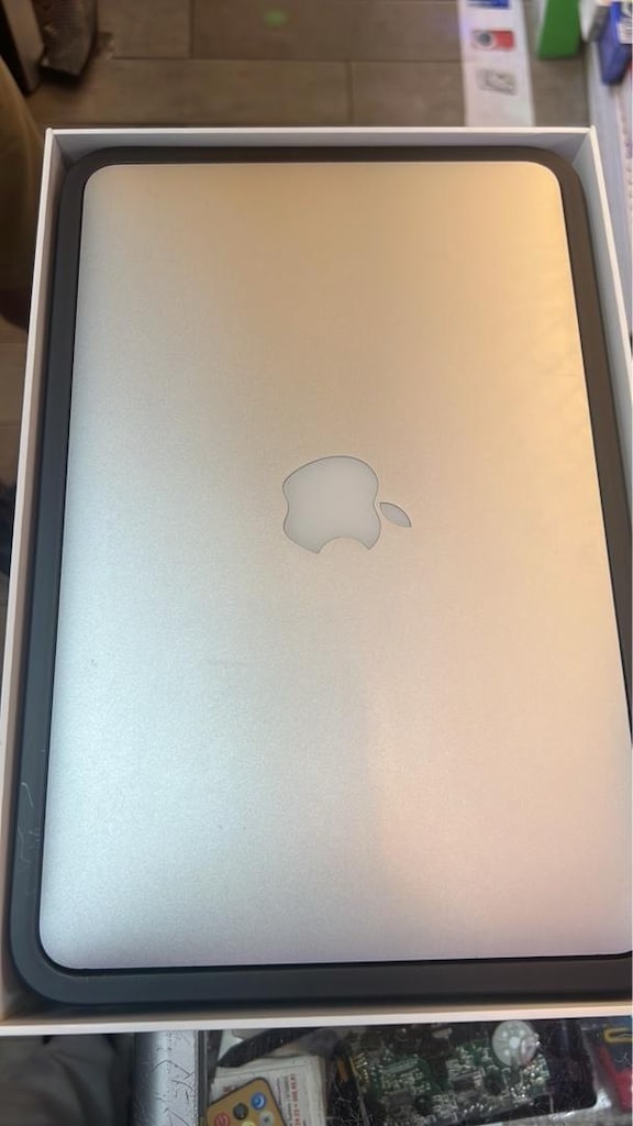 MacBook Air - 2