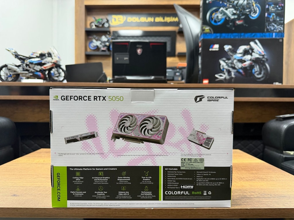 Colorful Igame Geforce RTX5050 Ultra W 8GB 128Bit Beyaz Ekran Kartı - 3