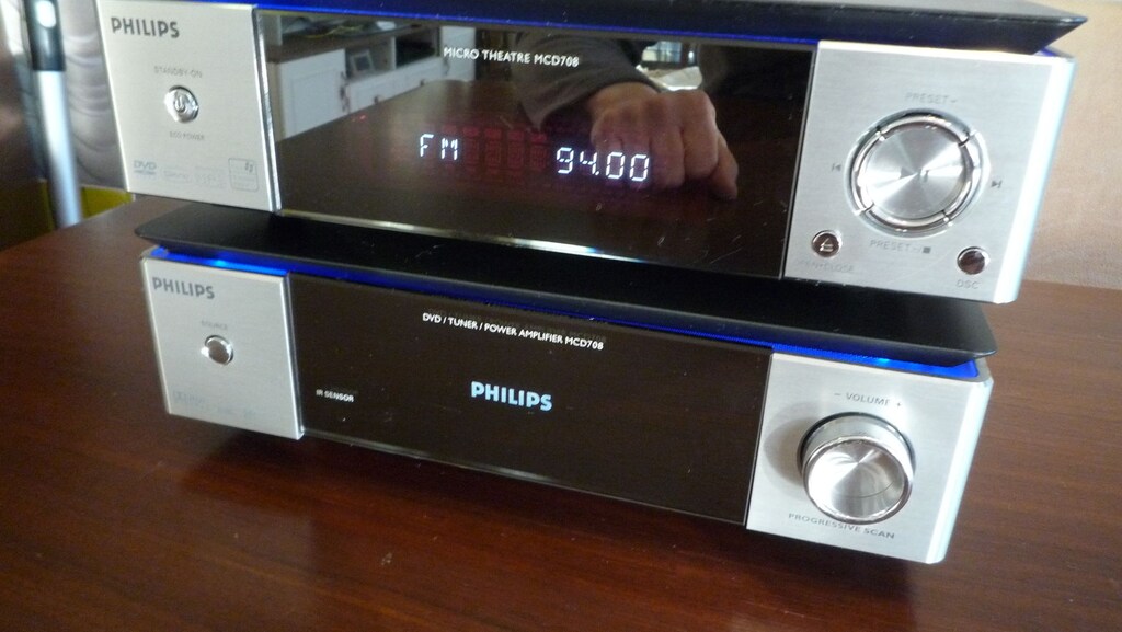 Philips DVD/CD'li Müzik/Sinema Sistemi MCD708 - 4