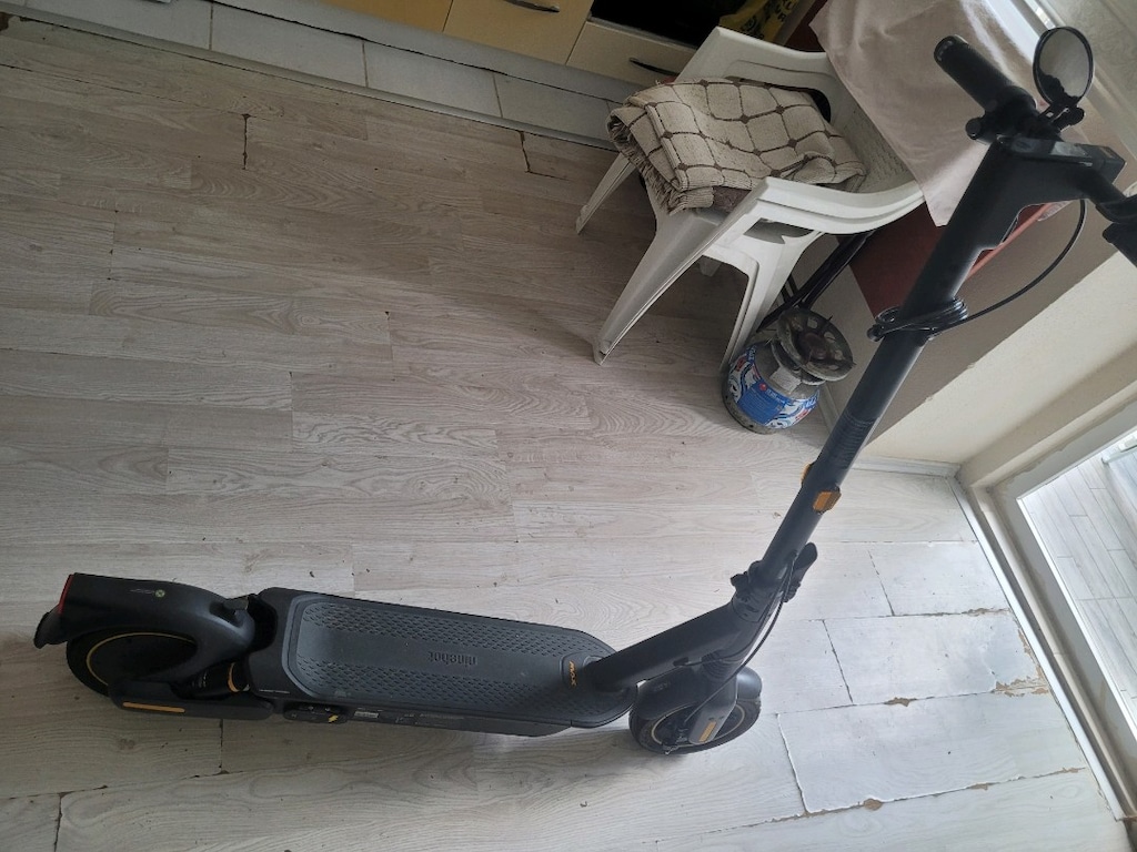Segway Ninebot MAX G2 – Temiz, Sorunsuz, Kutulu - 3