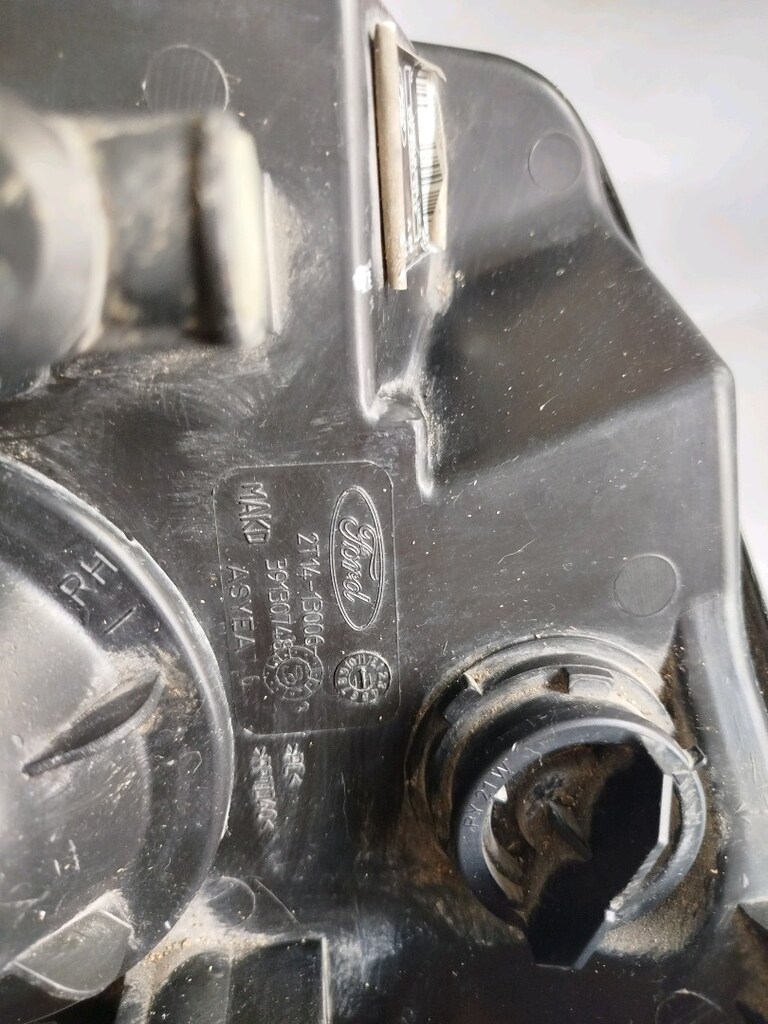 FORD CONNECT SİLVER FAR VE STOP LAMBASI - 9