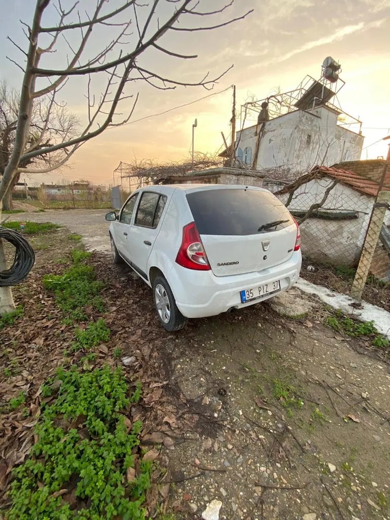 Dacia Sandero - 7