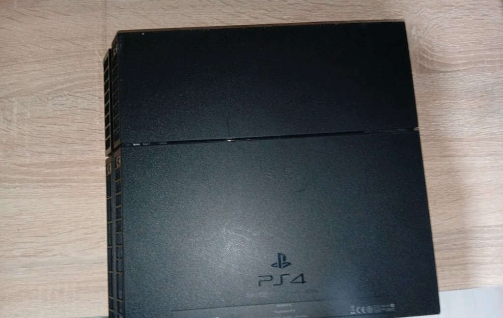 ps 4 içinde toplam 10 oyun vardı,kırık değil dir ! - 2