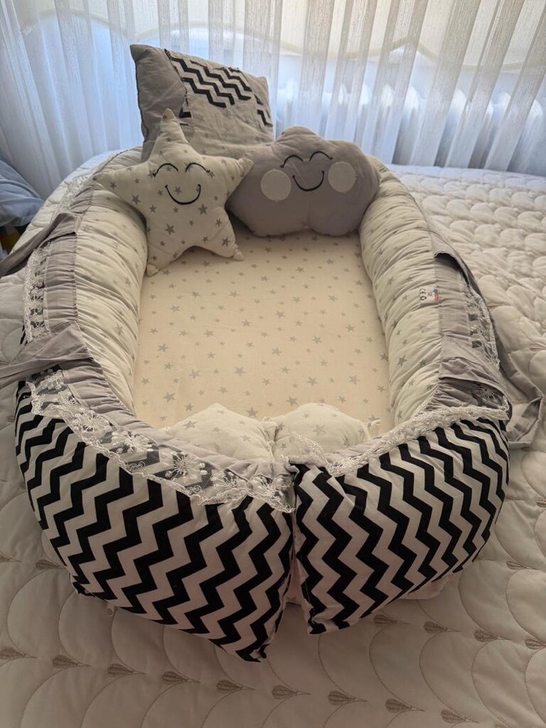 baby nest - 2