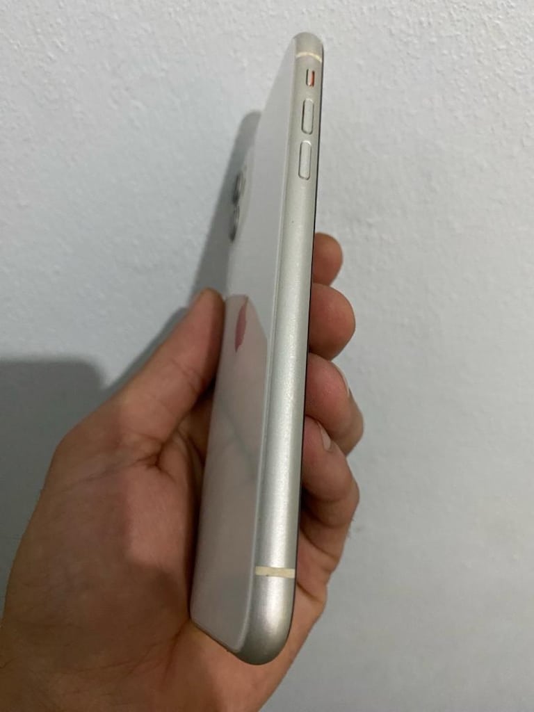 Yurtiçi İphone 11 64GB TR KAYITLI - 7