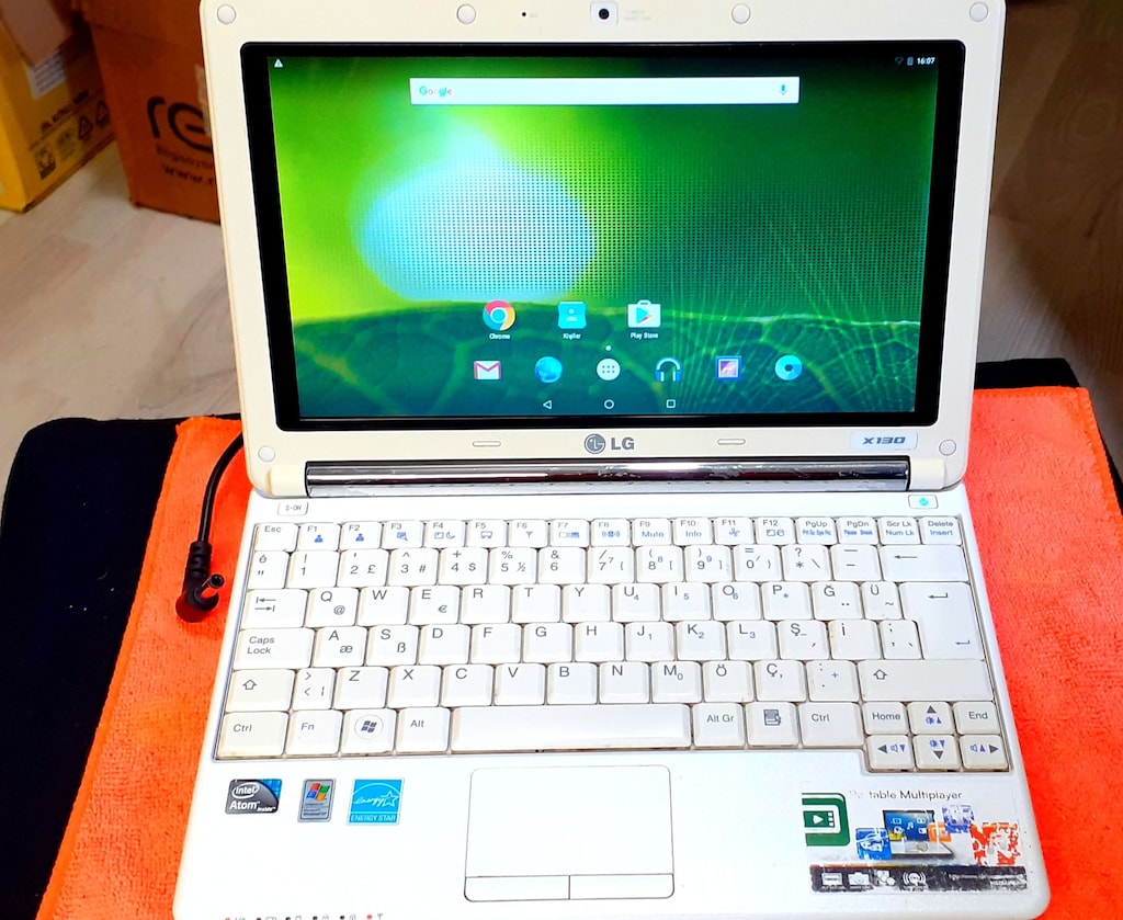Android Yüklü Laptop-Notebook LG LGX130 - 9