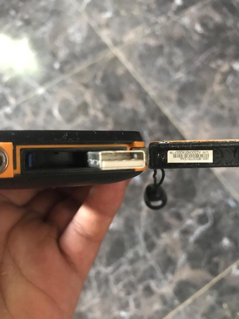 Samsung HMX-W300 - 7