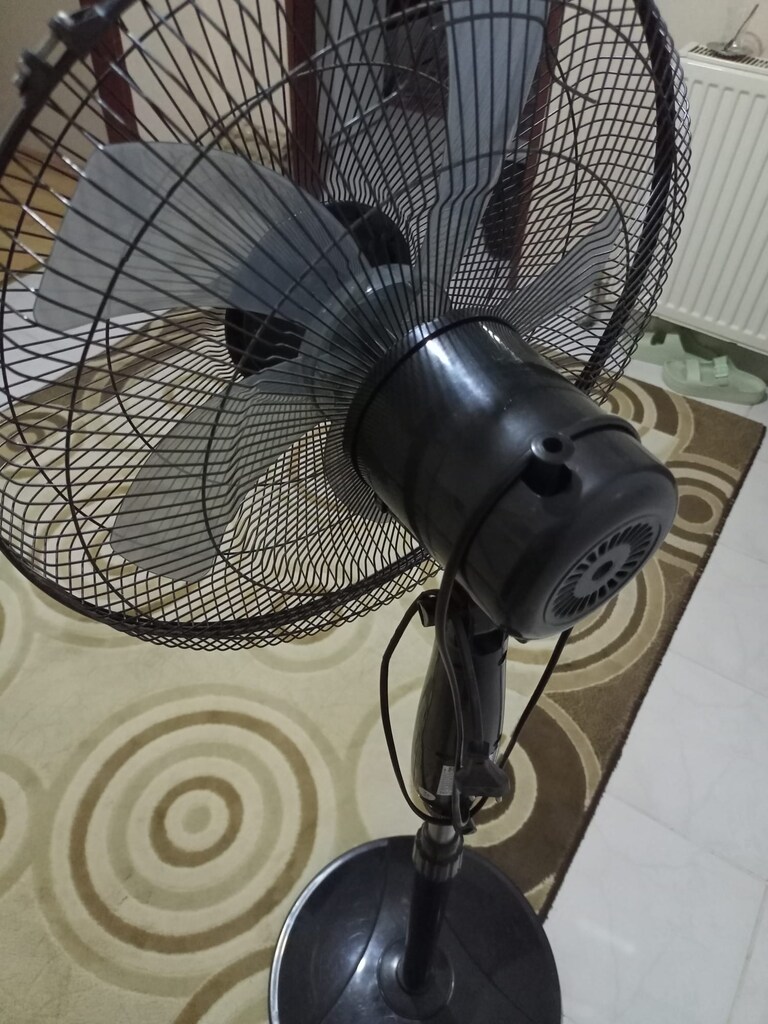 AYAKLI VANTİLATÖR - 2