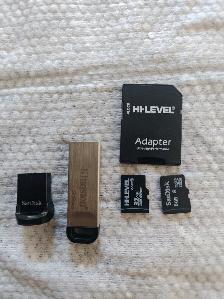 USB VE MİCRO SD KARTLAR - 5