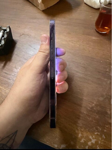 14 pro max TR cihaz, pasaport kayıtlı . pil 79 ekran değişen.