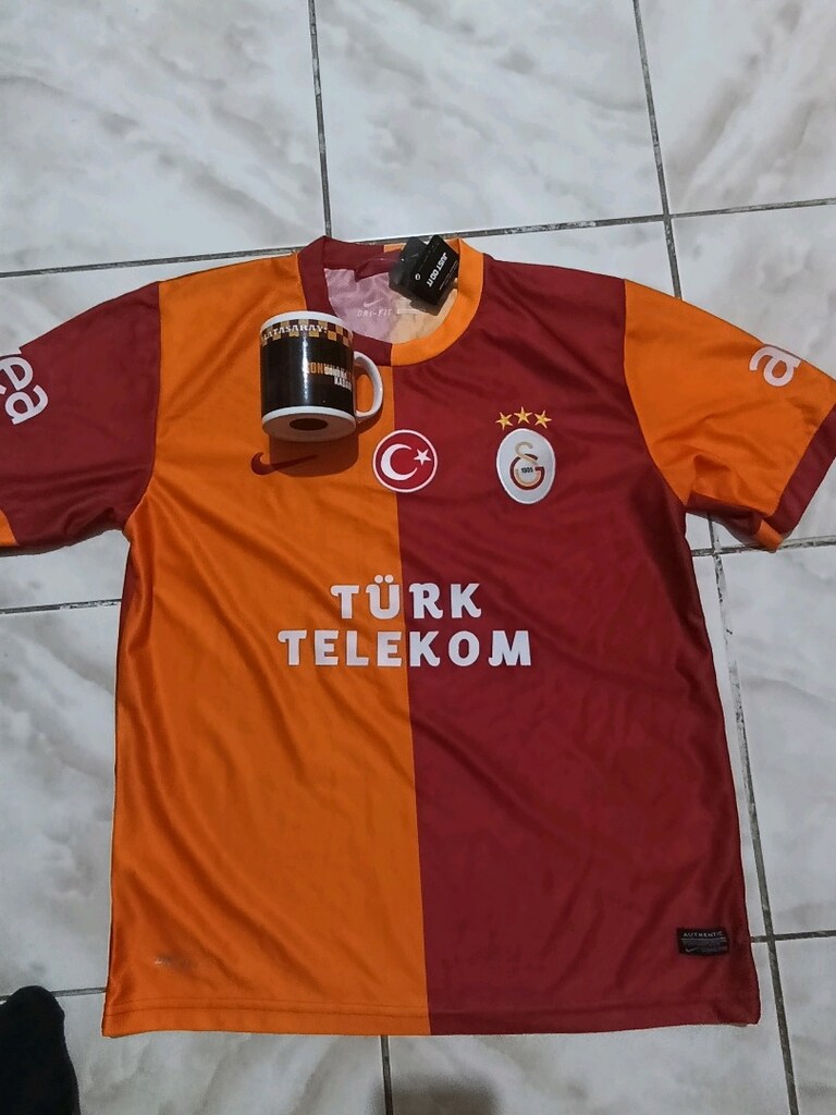 Galatasaray Orijinal Forma ve Kupa Bardak - 3
