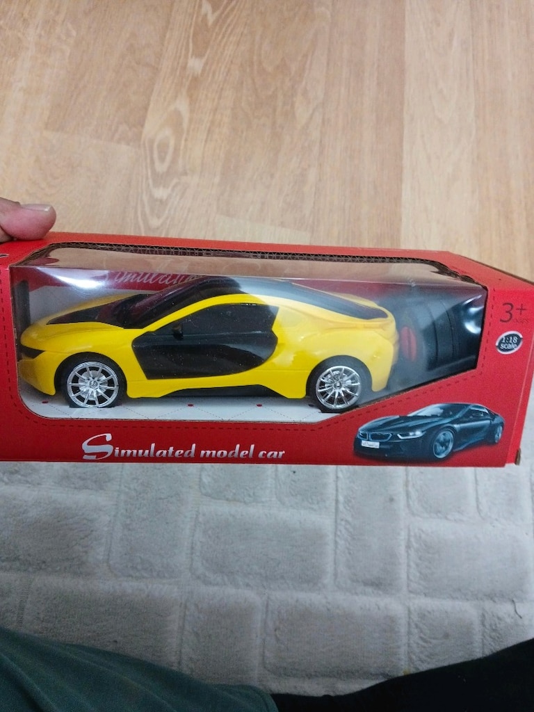Sarı Oyuncak Araba - 4