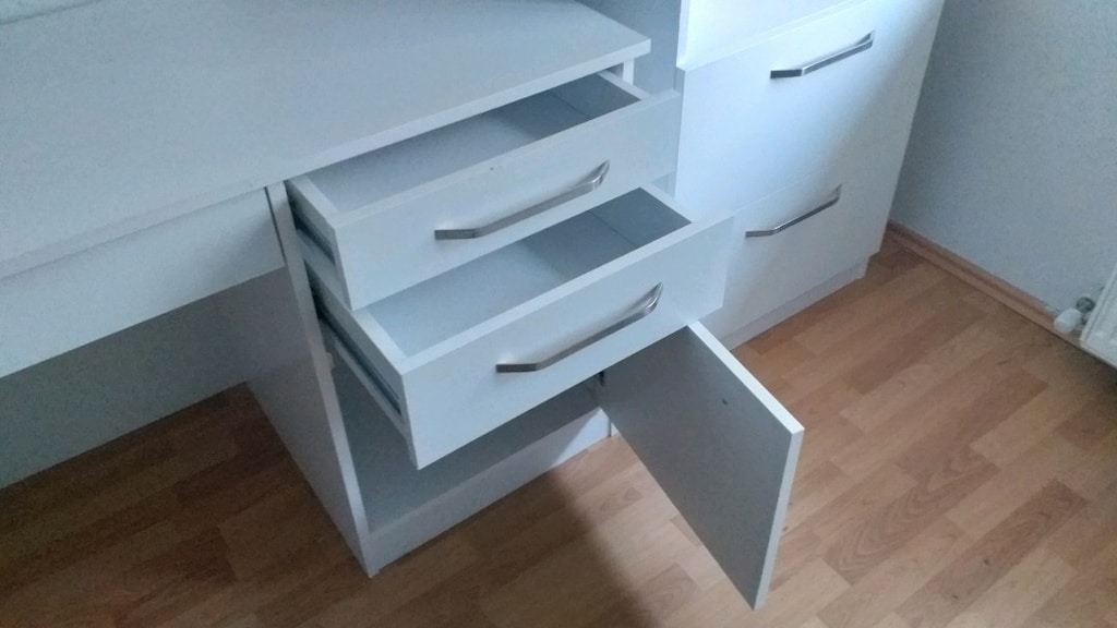 Yeni gibi özel yapım genç odası - 10