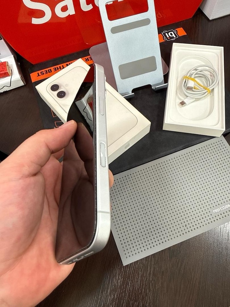 iPhone 16 128 gb pil:89 - 3