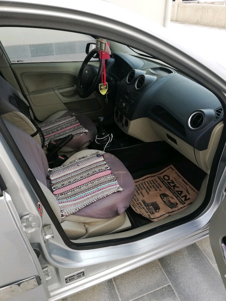 Sahibinden Satılık Temiz Değişensiz Ford Fiesta 1.4 TDCİ Comfort - 15