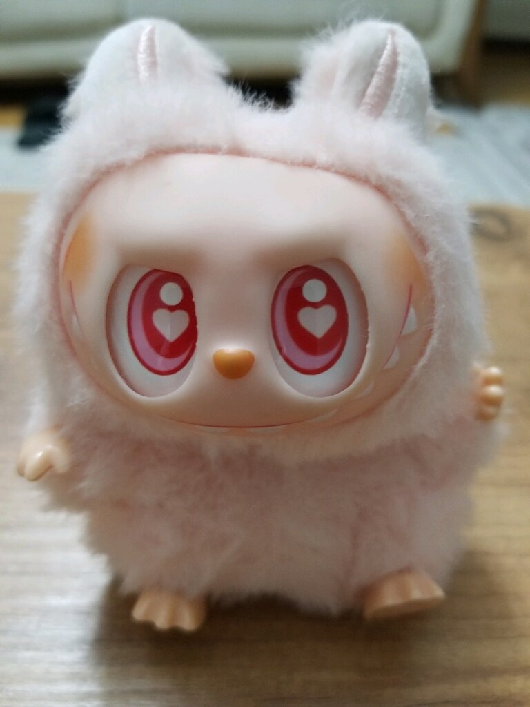 Labubu - 4