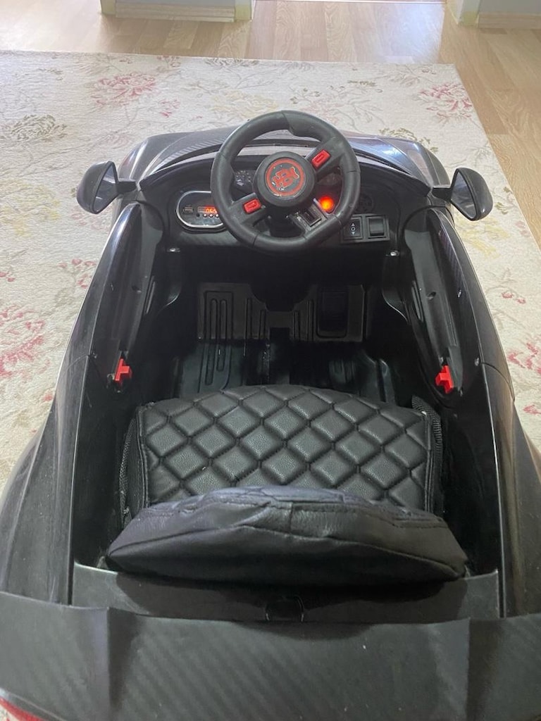 bugatti akülü araba - 2