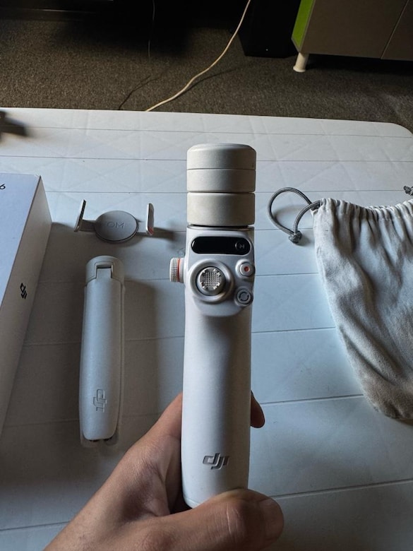 DJI OSMO MOBİLE 6