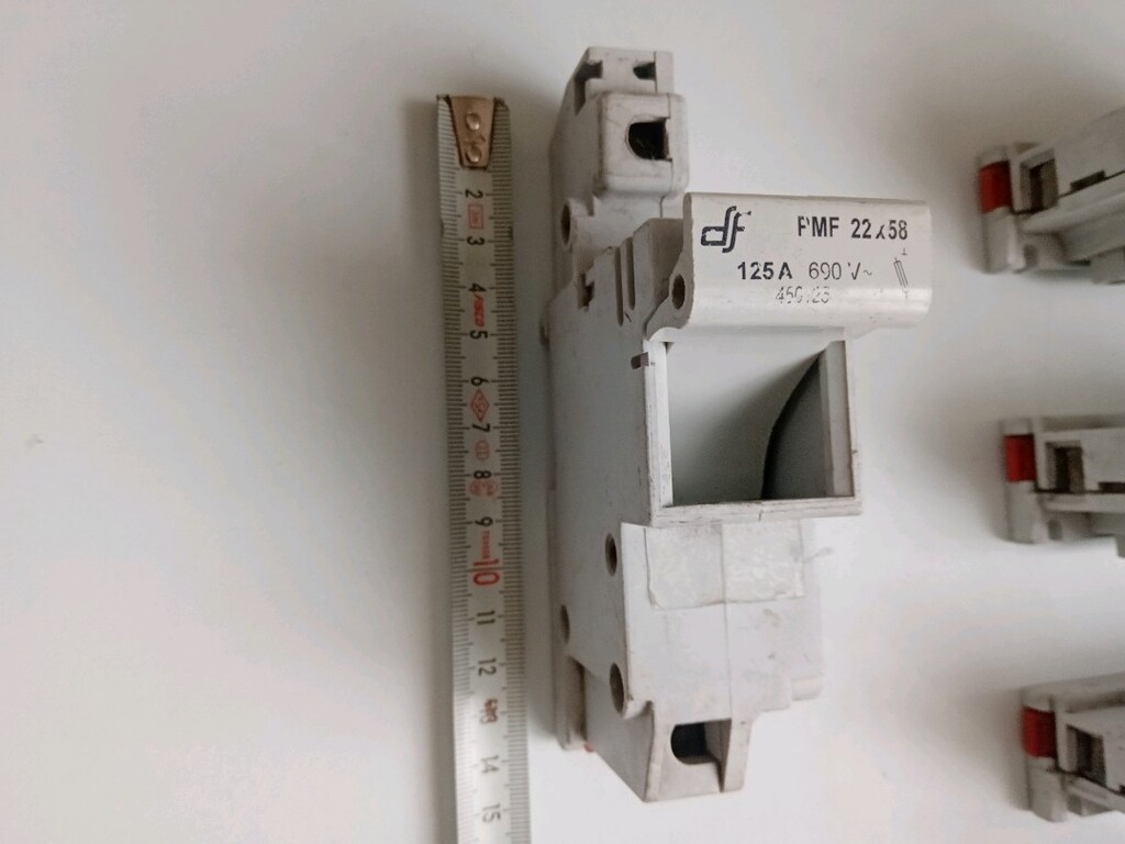 silindirik sigorta yuvası 22x58 - 7
