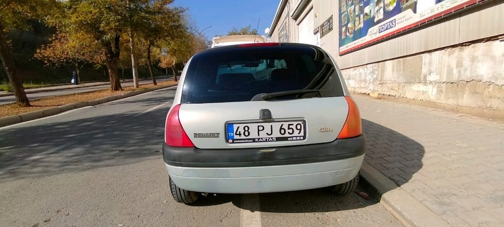 Clio 2 hb otomatik 1.6 - 5