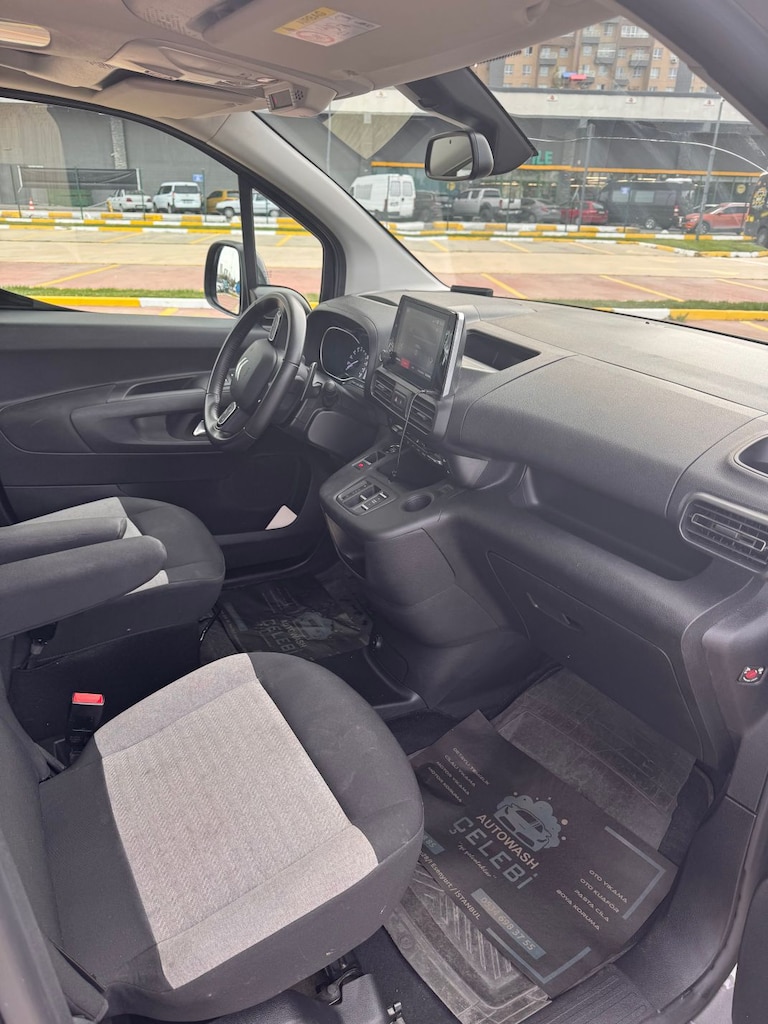 BERLİNGO OTOMATİK HATASIZ CAM TAVANLI - 3
