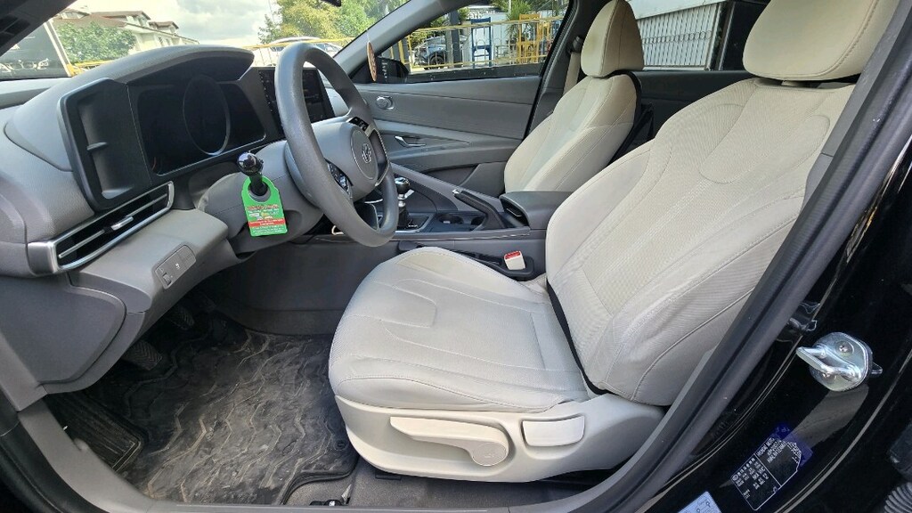 Hyundai elantra 2021 style 44bin km - 4