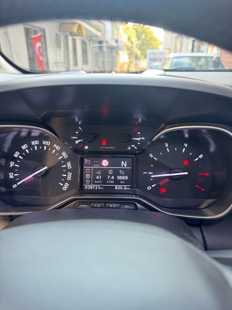 C3 AirCross 2024 Shine paket 40.000km - 12