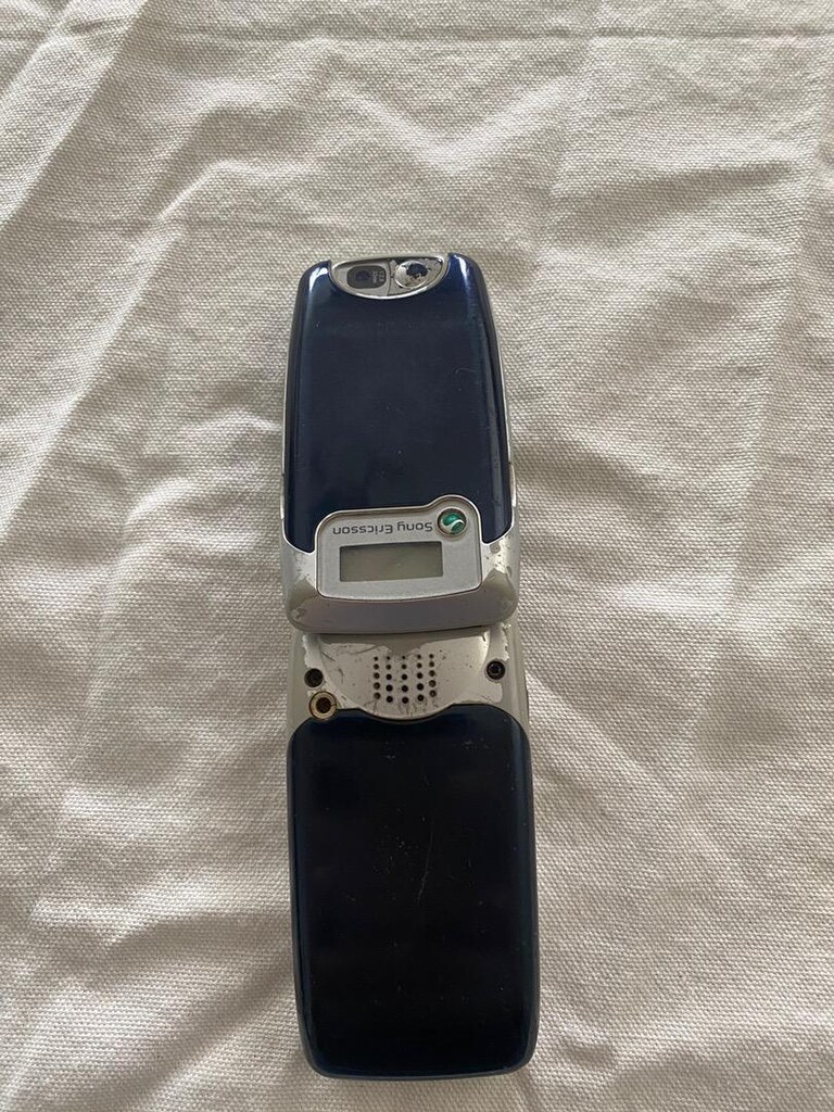 Sony Ericsson cep telefonu - 2