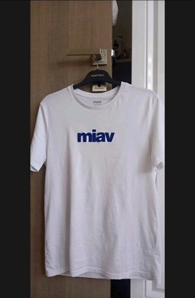 Mavi T-shirt L beden