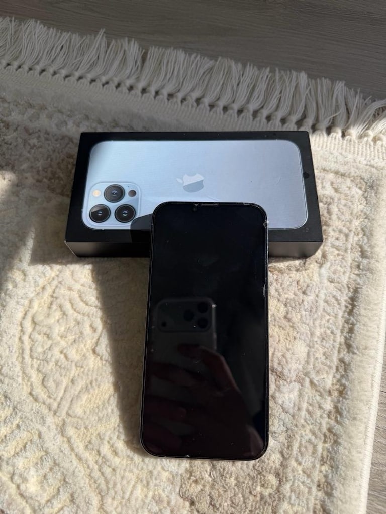 iPhone 13 Pro Max yd pasaporta kayıtlı - Sıfırından Uygun Fiyata Al