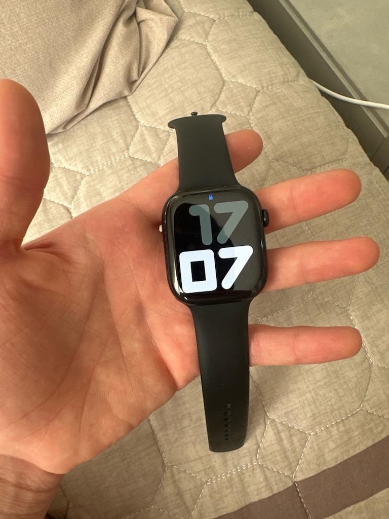APPLE WATCH SERİES 11 46 mm SİYAH KASA VE KORDON - 4