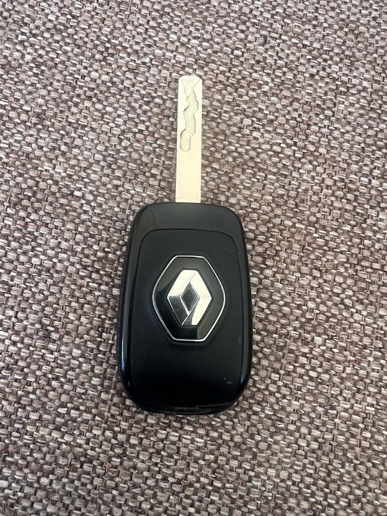 RENAULT CLİO ARAÇ ANAHTARI ORJİNAL - 3