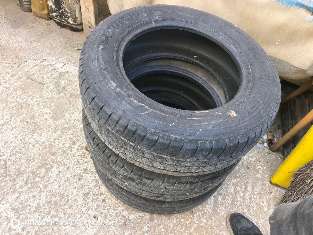 215 65 16 c lastik brestone - 3