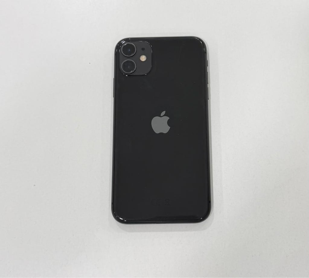 İPHONE 11 64GB SİYAH PİL 71 TAMİRSİZ KASA EKRAN 10/9 - 2