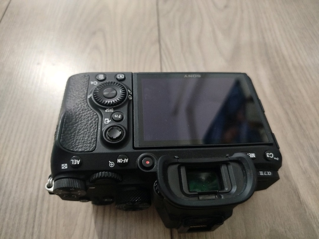Sony A7 3 Body - 8