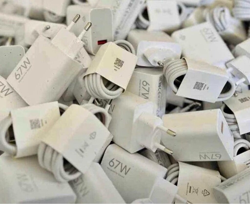 67 vatt utra turbo şarj cihazı şok fiyata sadece 350 tl bu fiyata yok - 2