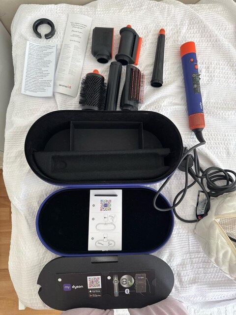 Dyson air wrap