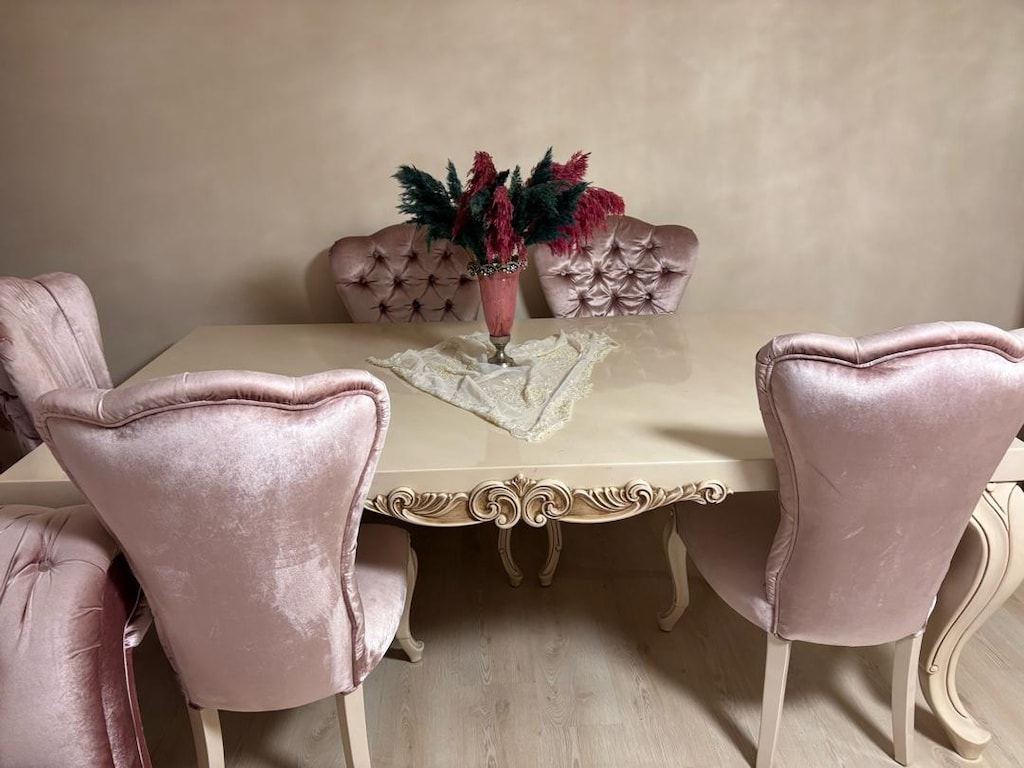 Avangart salon takımı( oymalı) - 17