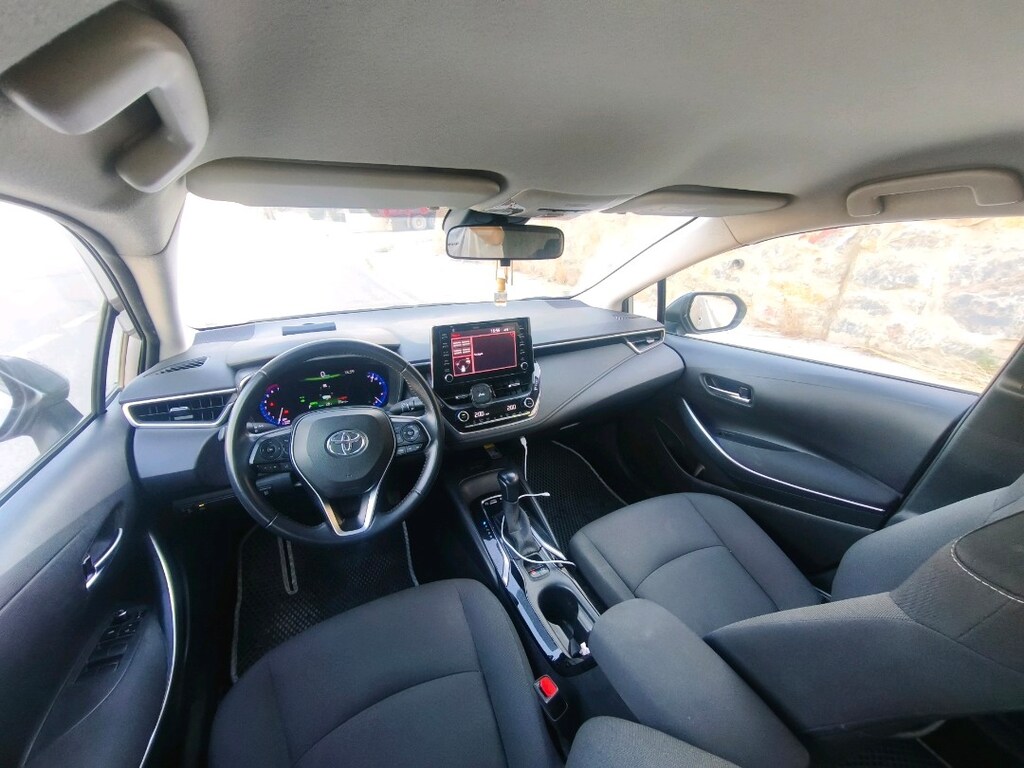 Sahibinden Toyota Corolla 1.8 Hybrid Dream e-CVT 2020 Model - 9