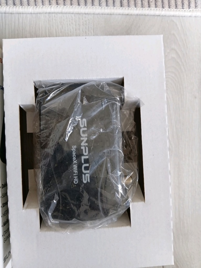 Sunplus SpaceX WiFi HD TV Box - 6
