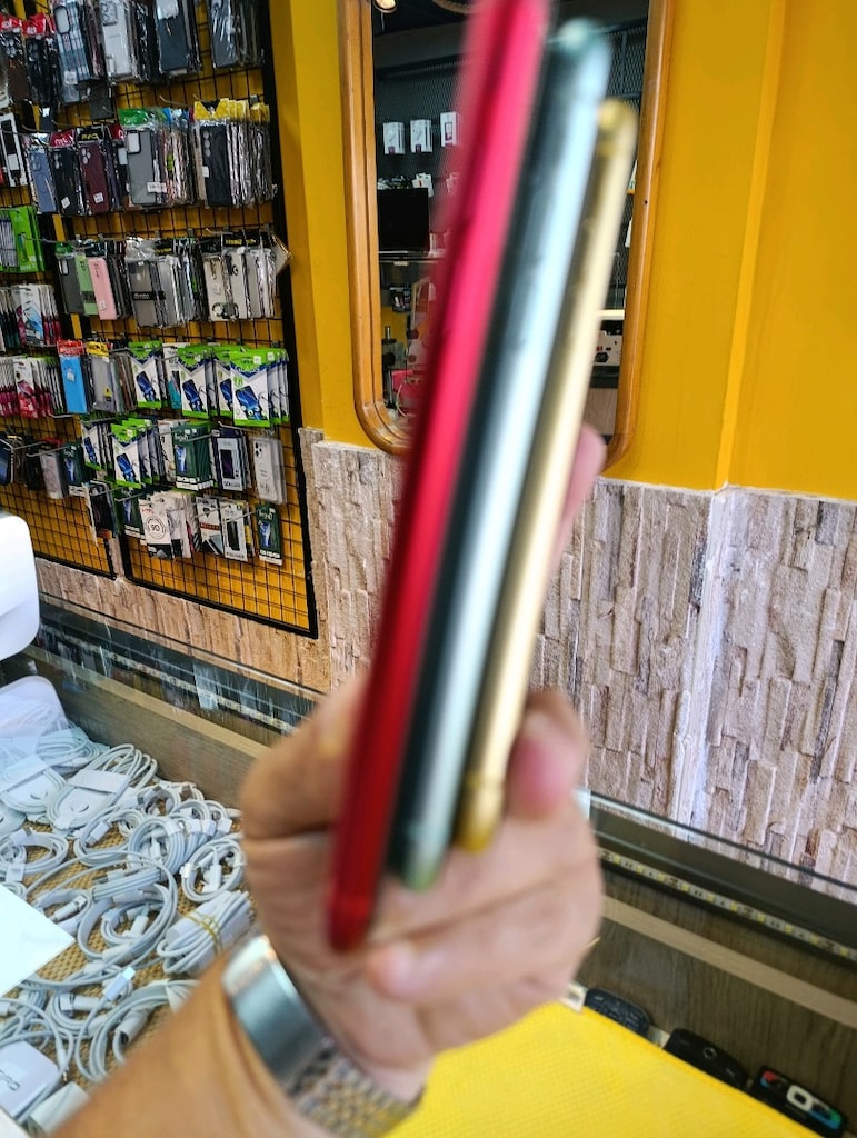 iPhone 11 TR - 3