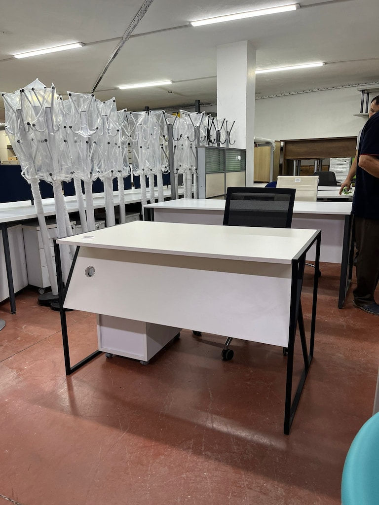KLAS OFİS PENDİK 120x75 BEYAZ PROFİL AYAKLI ÇALIŞMA MASASI - 3