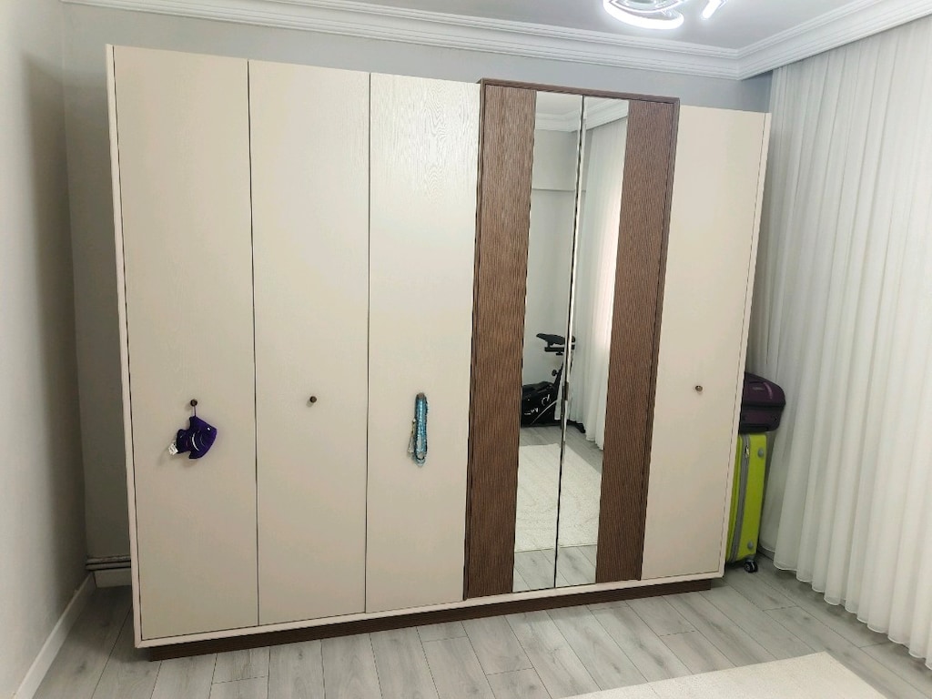 6 kapaklı gardrop sıfır gibi - 2